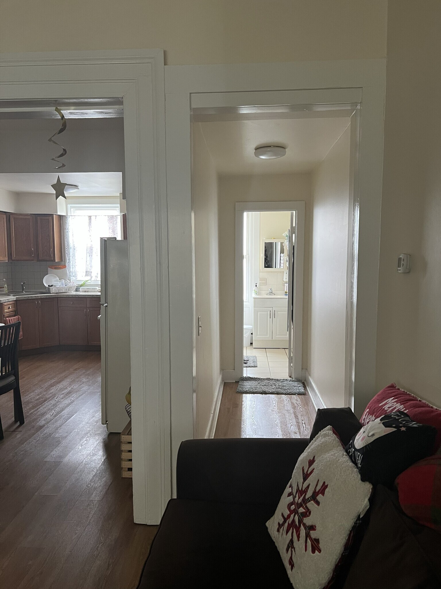 Building Photo - 52 Marlborough Ave