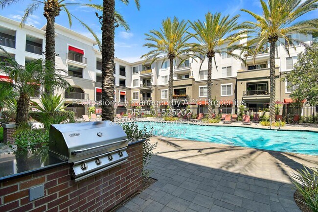 Building Photo - 1801 E Katella Ave