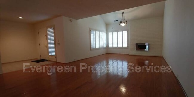 Building Photo - 11458 Coloma Rd