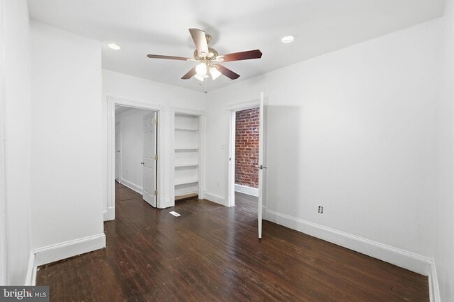 Building Photo - 2711 11th St NW