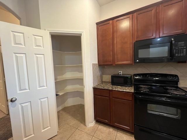 Building Photo - 3813 Gregory Dr