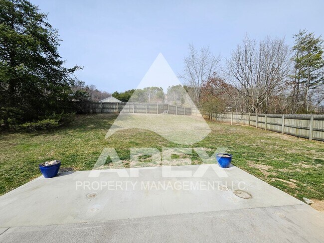 Building Photo - 8705 Trapper Ln