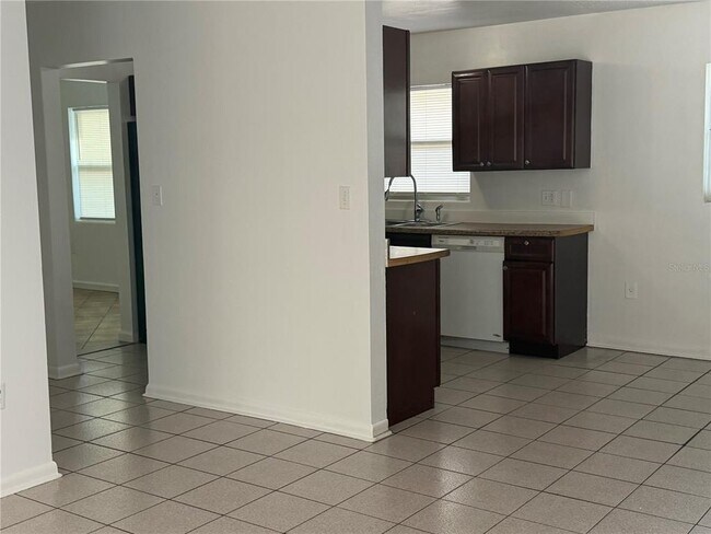 Building Photo - 6241 Balboa Dr