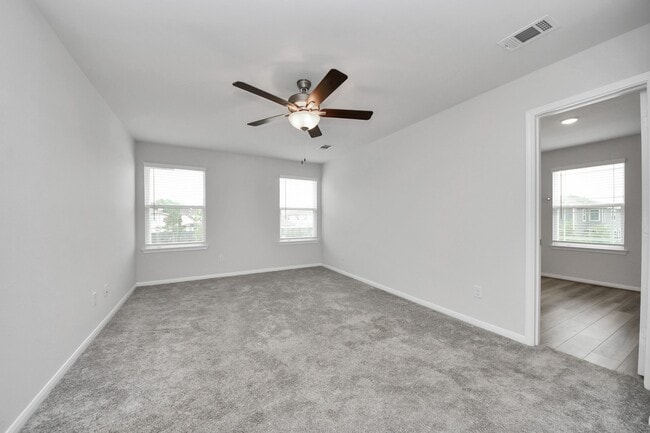 Building Photo - 7027 Cedar Breeze Ct