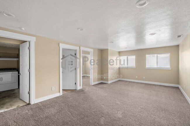 Building Photo - 7222 Ponderosa Dr