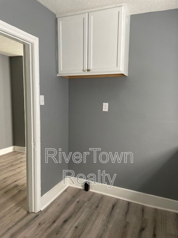 Building Photo - 3755 Fairmont Ave