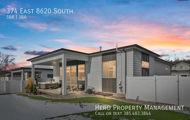 Building Photo - 374 8620 S