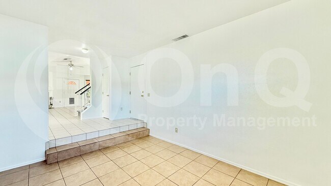 Building Photo - 413 N Flint St