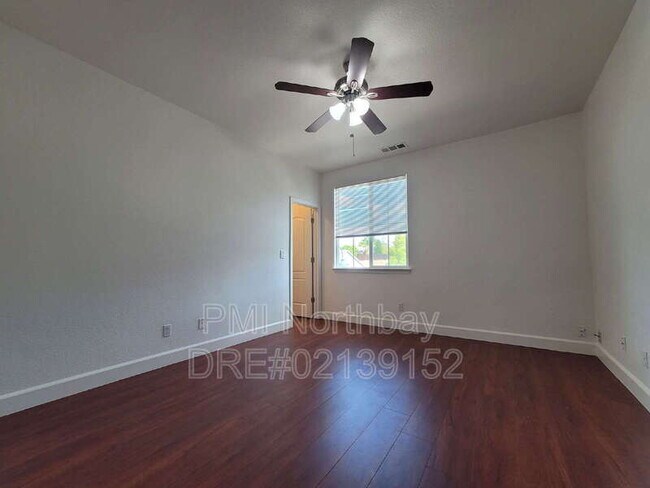 Building Photo - 3856 Stafford Springs Way