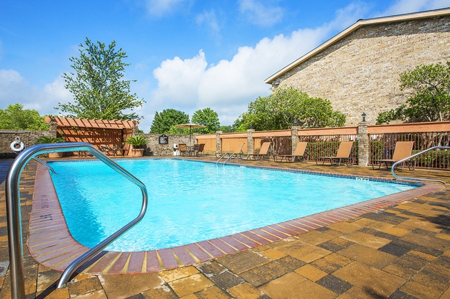 Building Photo - City Heights Steeplechase