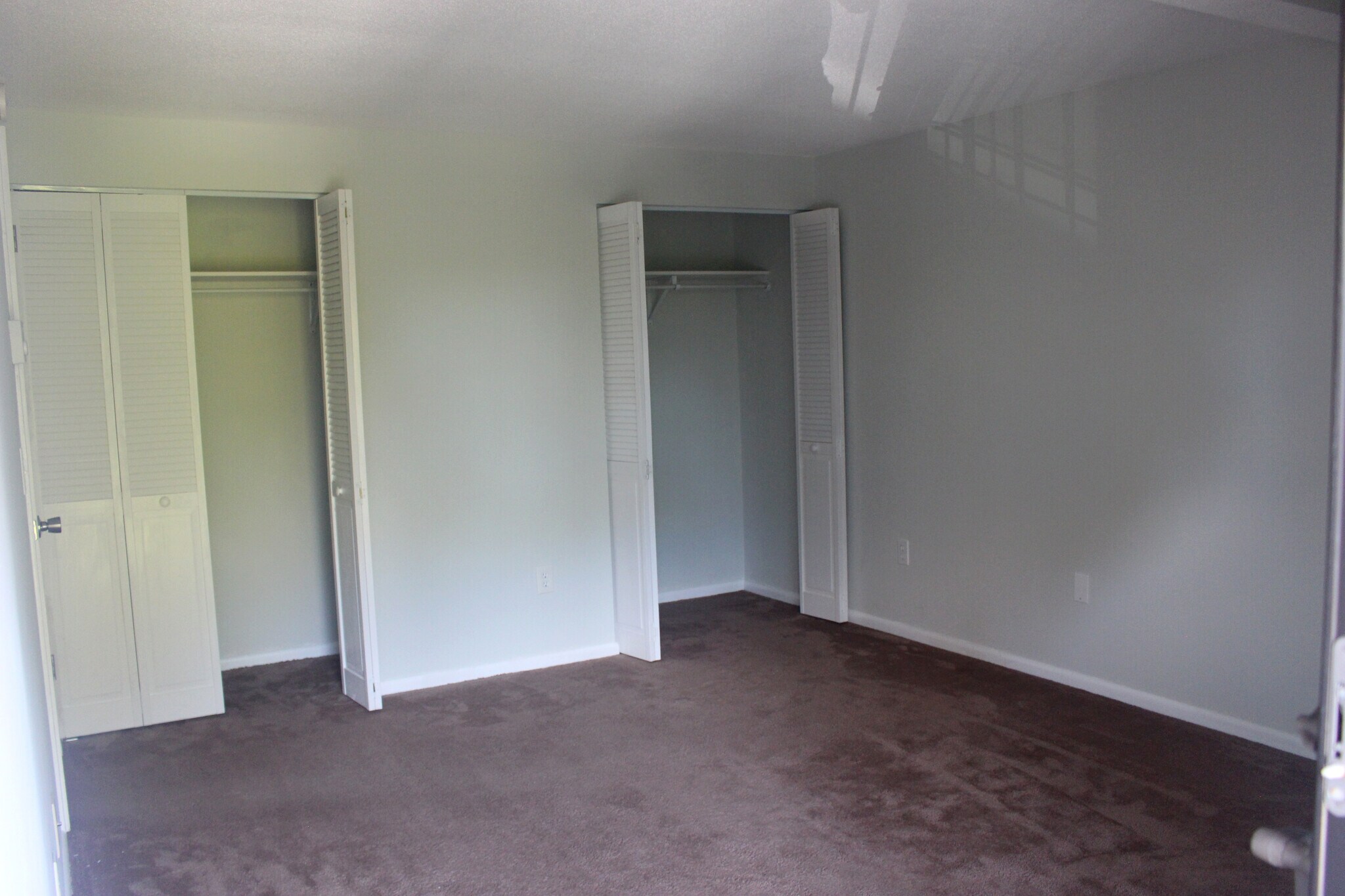 Bedroom - 42 N Main St