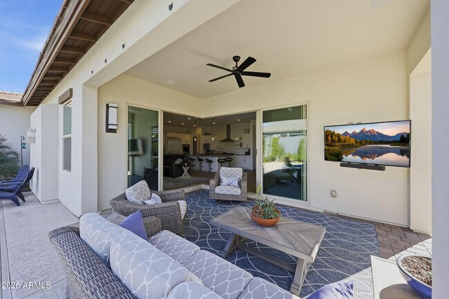 Building Photo - 4416 E Roy Rogers Rd