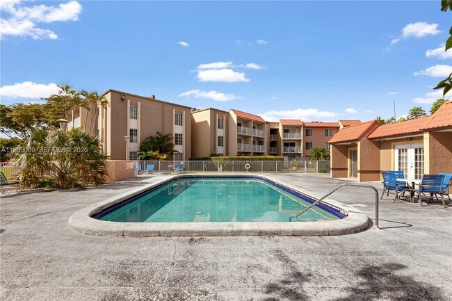 Building Photo - 4910 NW 79th Ave