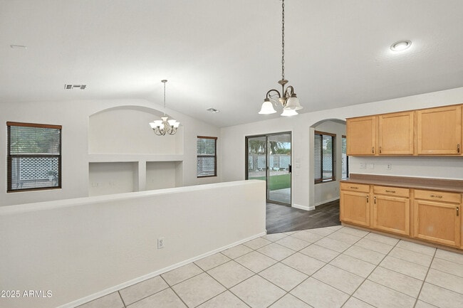 Building Photo - 5307 W Morten Ave