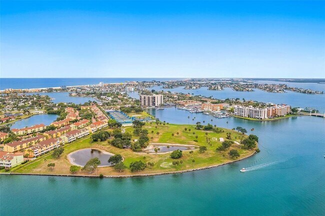 Building Photo - 10355 Paradise Blvd