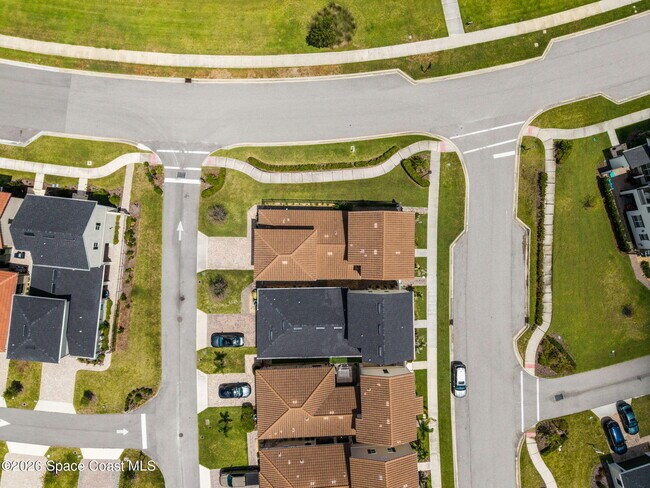 Building Photo - 8008 Gullen Dr