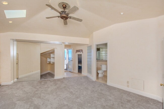 Building Photo - Extraordinary 5-Bed / 5-Bath Oceanfront Property in La Jolla!