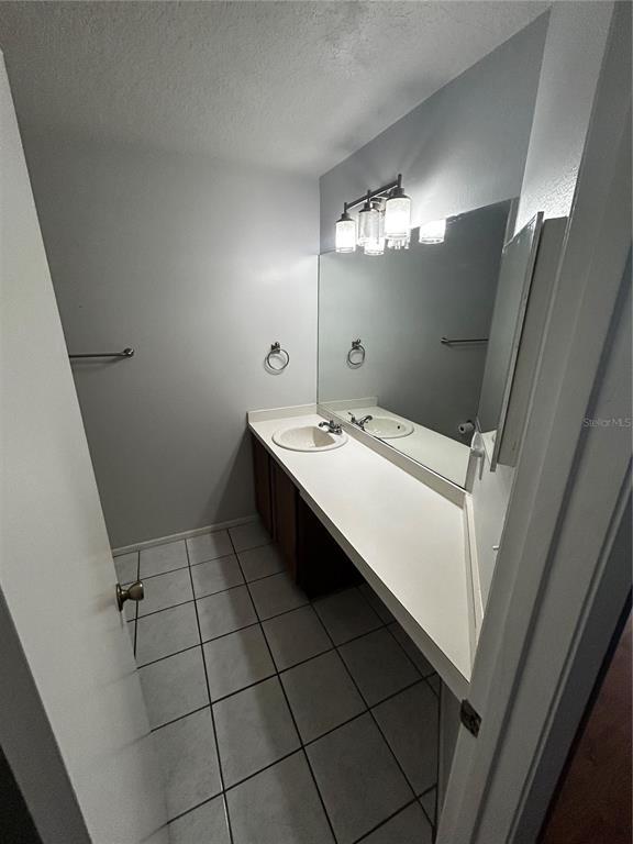Building Photo - 104 Reserve Cir