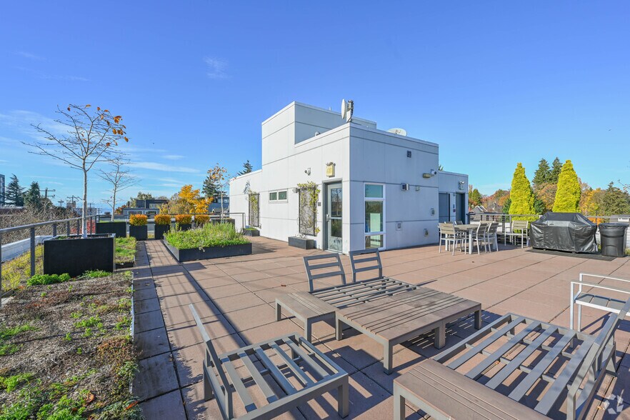 Primary Photo - The Fifteen - Modern Living Meets Capitol Hill Vibes at The Fifteen