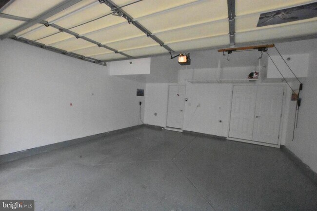 Building Photo - 11675 Leesborough Cir