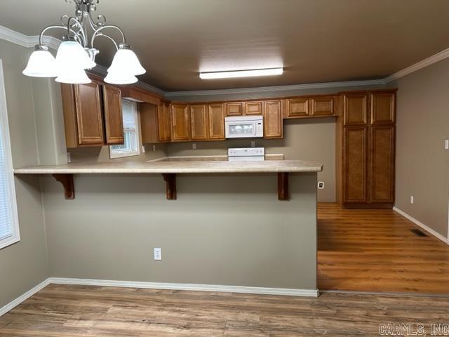 Building Photo - 586 Wisteria Dr