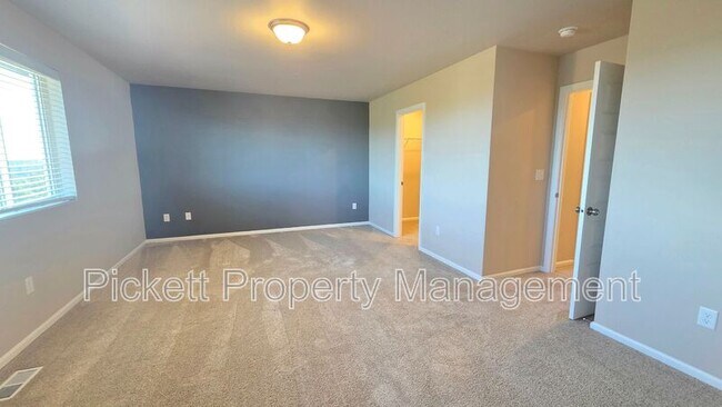 Building Photo - 1032 Baker Hts Lp