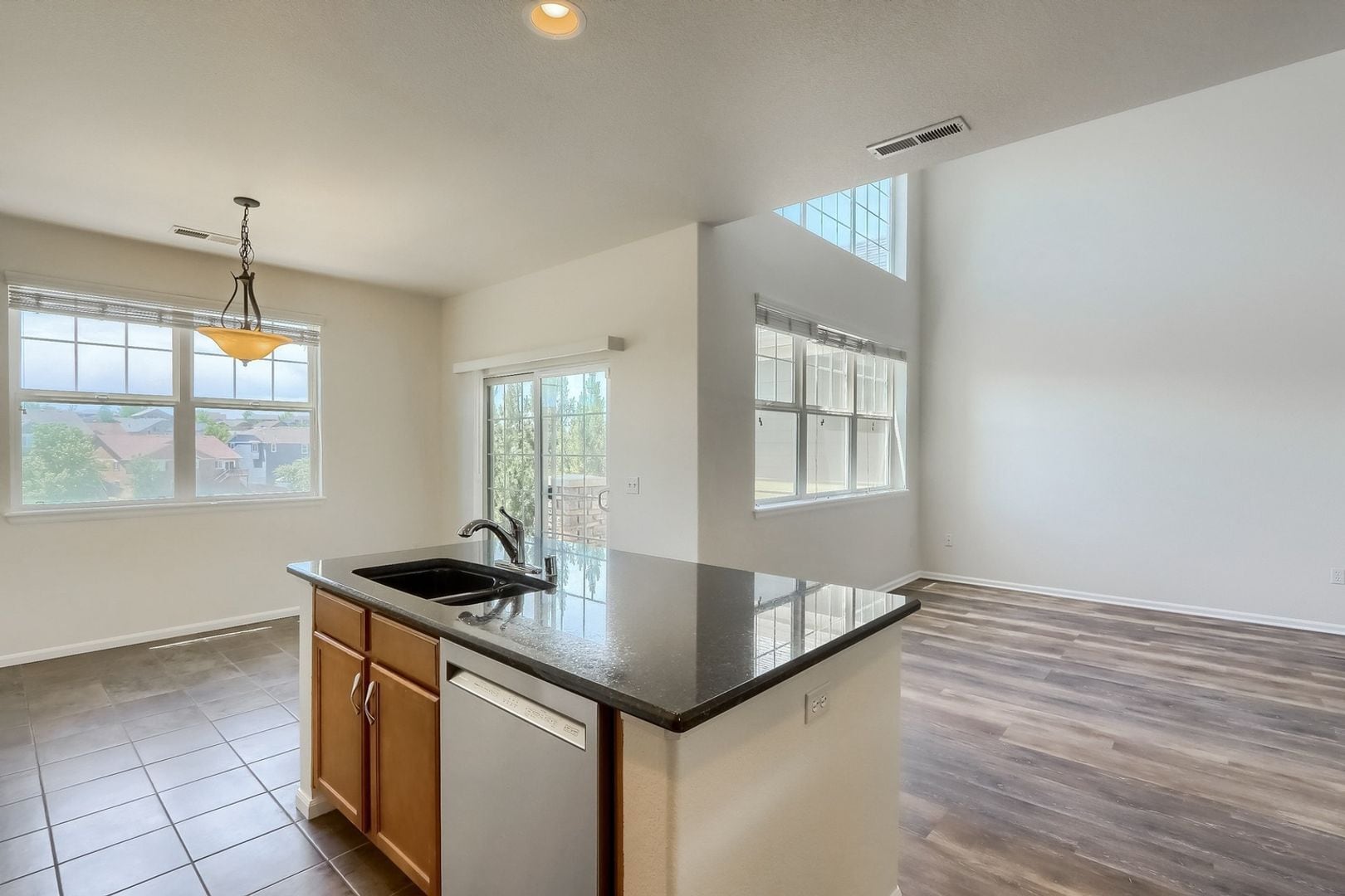 Building Photo - 3681 S Perth Cir
