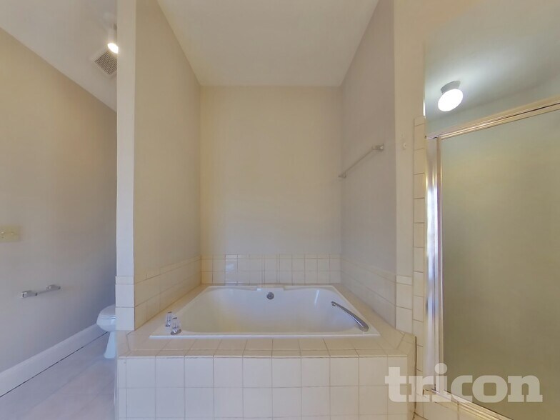 Building Photo - 1050 Swan Mill Ct