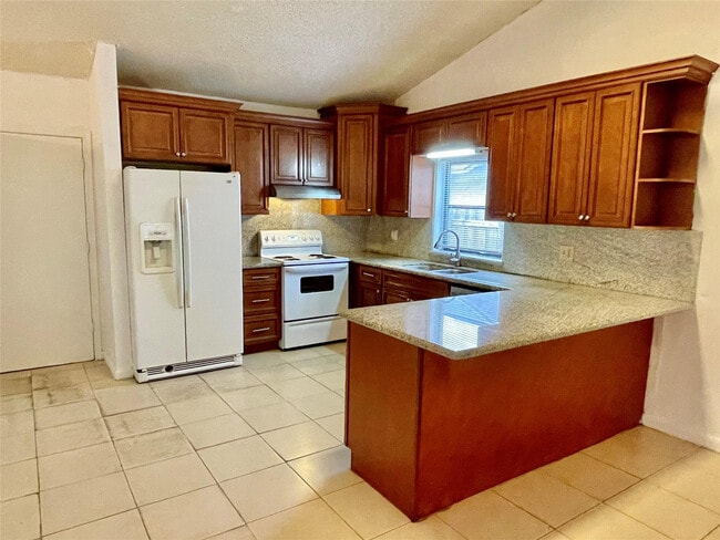 Building Photo - 9133 NW 48th St