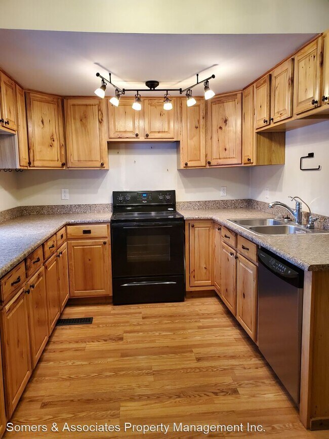 Building Photo - 3 br, 2 bath House - 1587 Bradway Rd