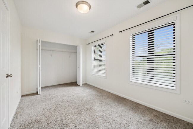 Building Photo - 1816 N Spaulding Ave