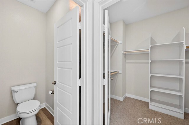 Building Photo - 346 Chorus