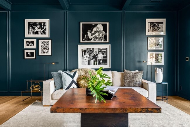 Building Photo - 987 Mark West Springs Rd