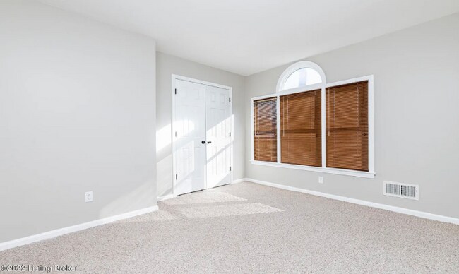 Building Photo - 810 Locust Pointe Pl