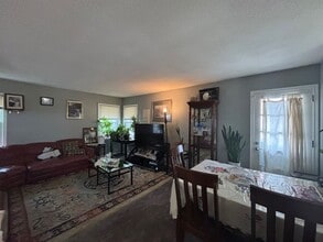 Building Photo - 5000 Vincent Ave S