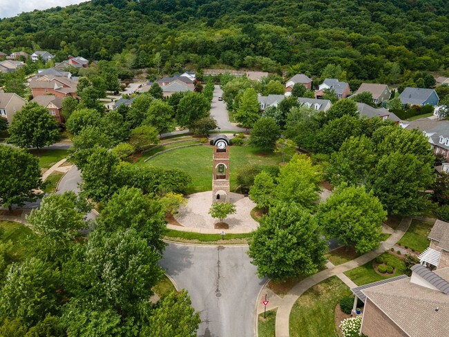 Building Photo - **LUXURIOUS GATED COMMUNITY IN FRANKLIN ZO...