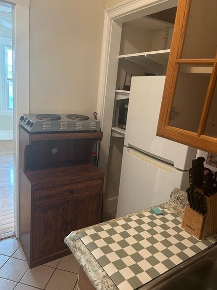 Building Photo - 160 Washington St