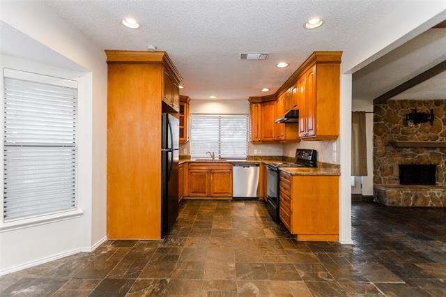 Building Photo - 5602 Kingstree Ct