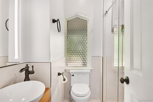 Building Photo - 57 Pintard Ave