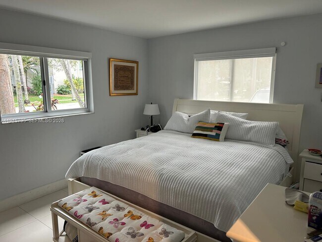 Building Photo - 251 Galen Dr