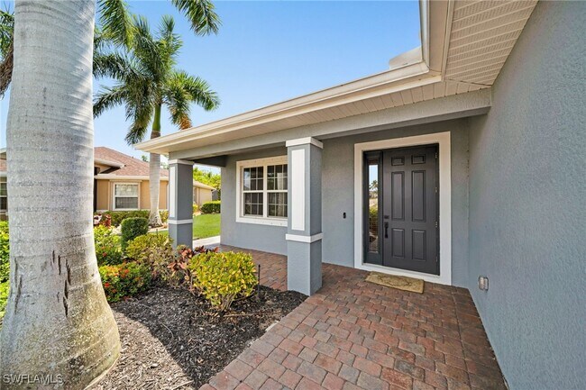 Building Photo - 271 Destiny Cir