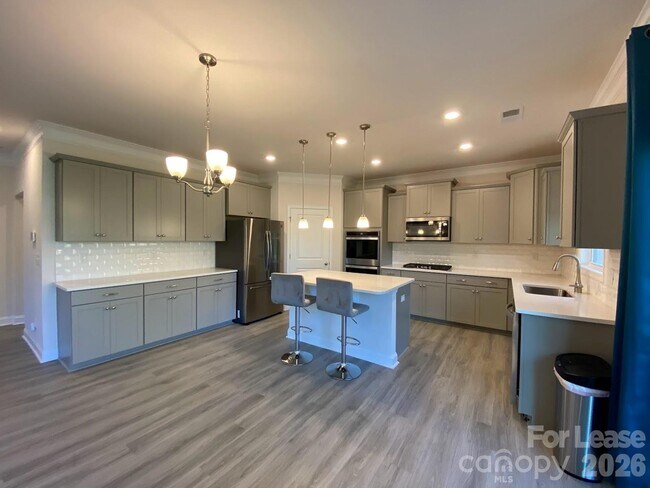 Building Photo - 2530 Napa Terrace