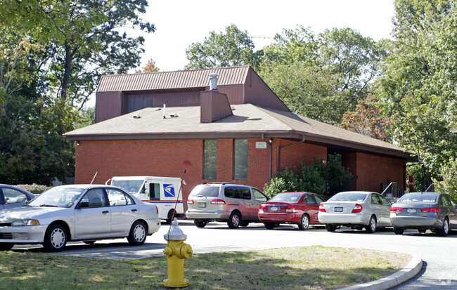 Building Photo - Spook Rock Senior Center