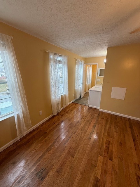 Building Photo - 3221 Kings Realm Ave