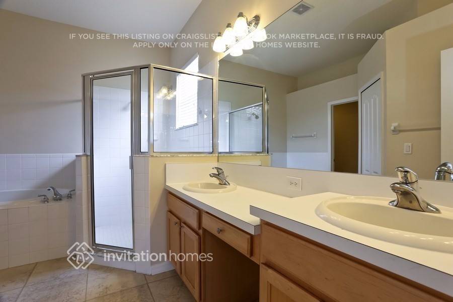 Building Photo - 2822 Buckhorn Preserve Blvd