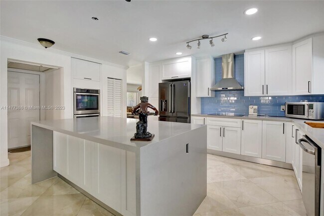 Building Photo - 11320 SW 109th Ave