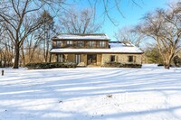 Building Photo - 5N400 Fence Rail Ct