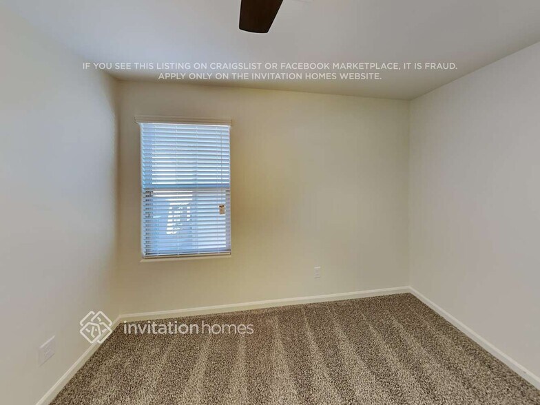 Building Photo - 1443 S Ponderosa Dr