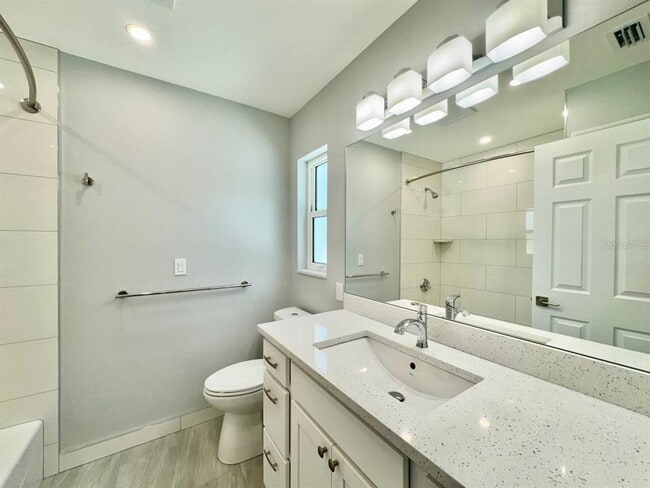 Building Photo - 4306 Porpoise Dr