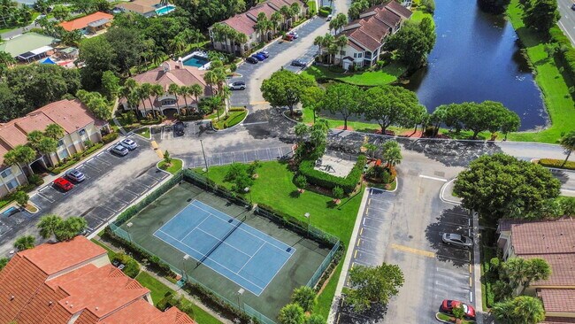 Building Photo - 815 Boynton Beach Blvd